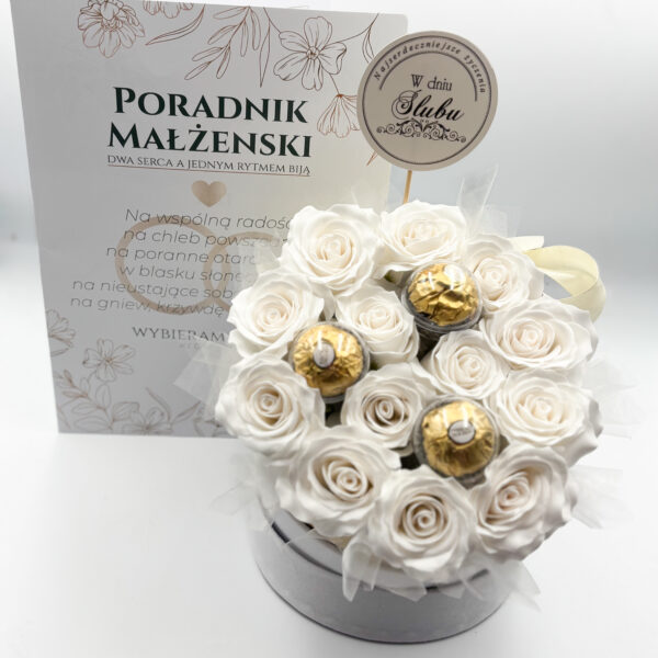 Bukiet Mydlany Para Młoda + Poradnik Małżeński